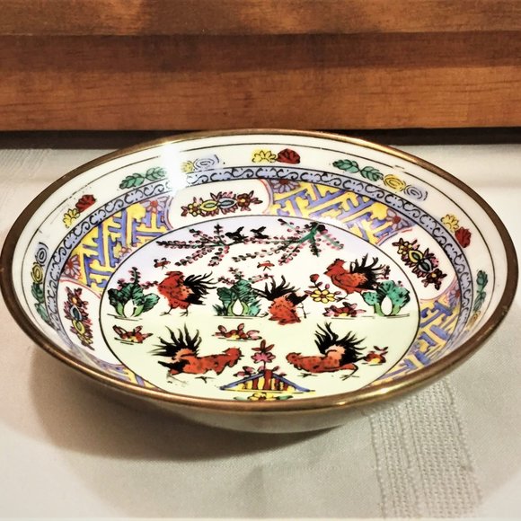 Red Rooster 6" Porcelain Bowl Encased in Brass - Picture 4 of 10